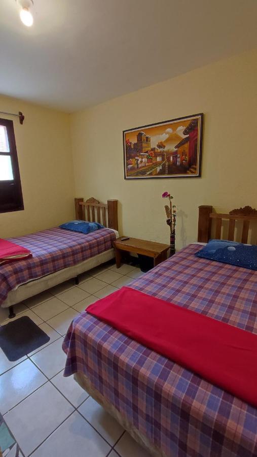 Hotel El Pasaje Antigua Exteriör bild