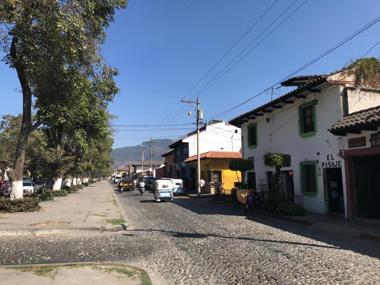 Hotel El Pasaje Antigua Exteriör bild
